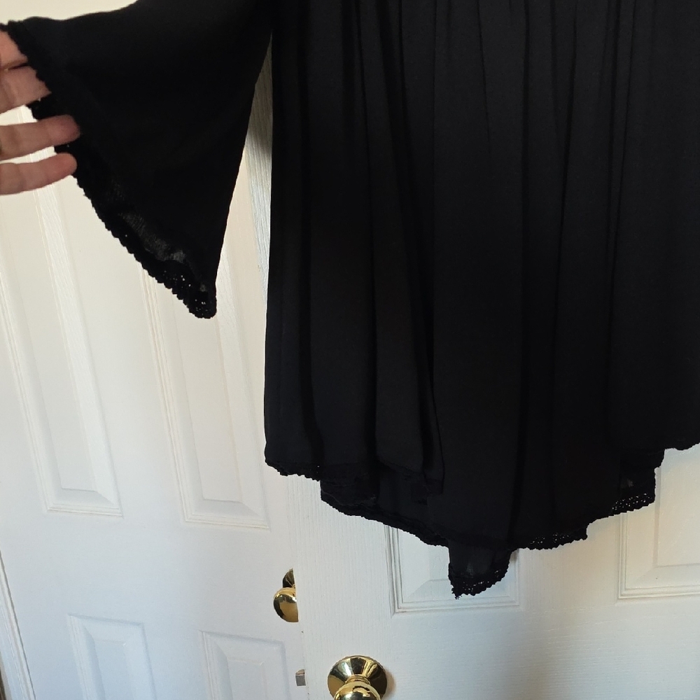 Torrid Black Ruched Top - Picture 3 of 10